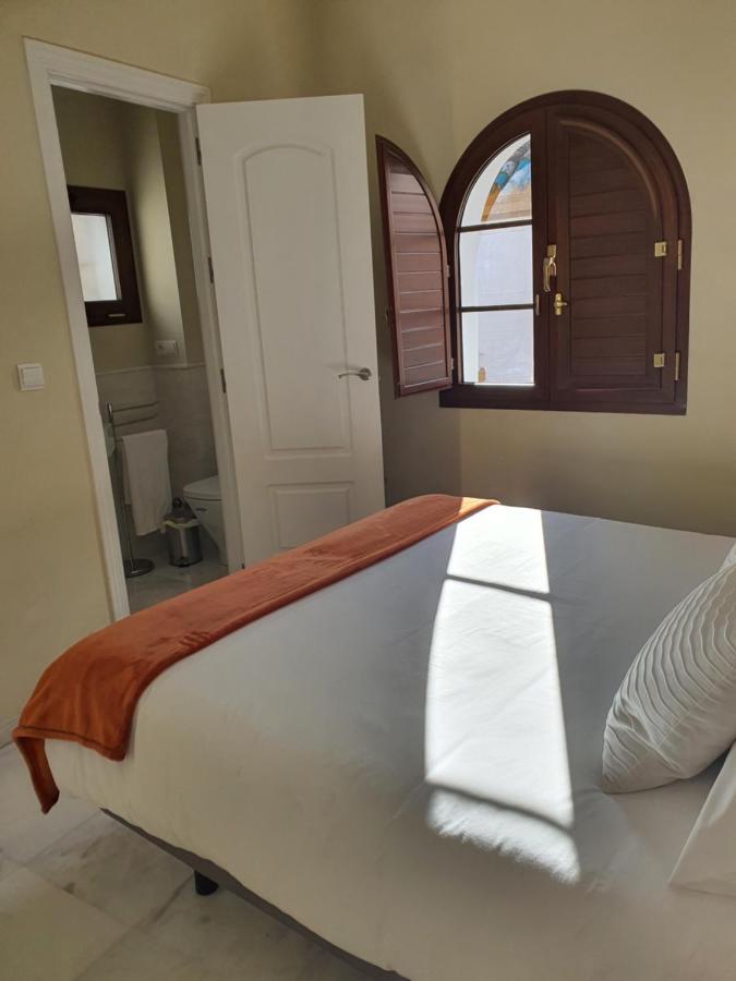 Habitaciones Casa Sevillana Centro Экстерьер фото