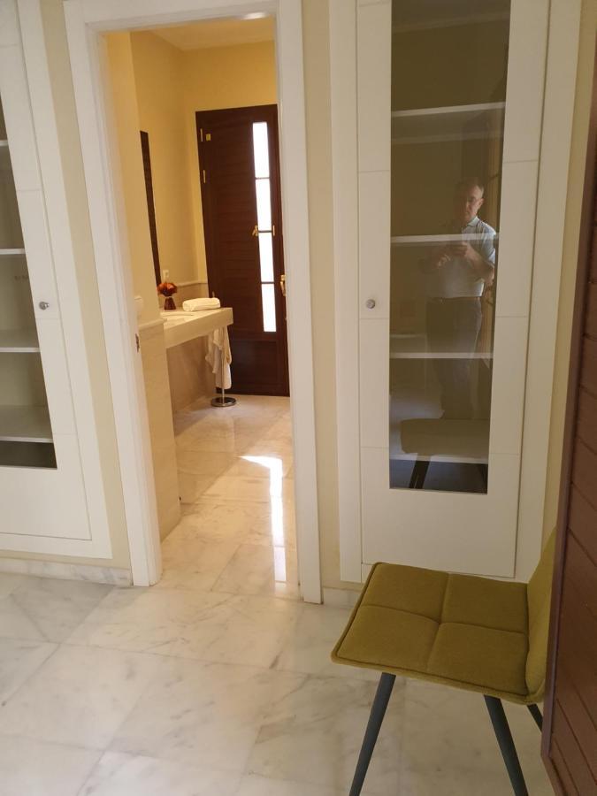 Habitaciones Casa Sevillana Centro Экстерьер фото